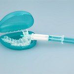 teeth whitening kit